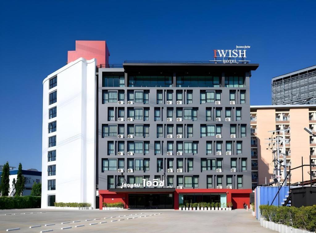 Iwish Hotel Бангкок Экстерьер фото